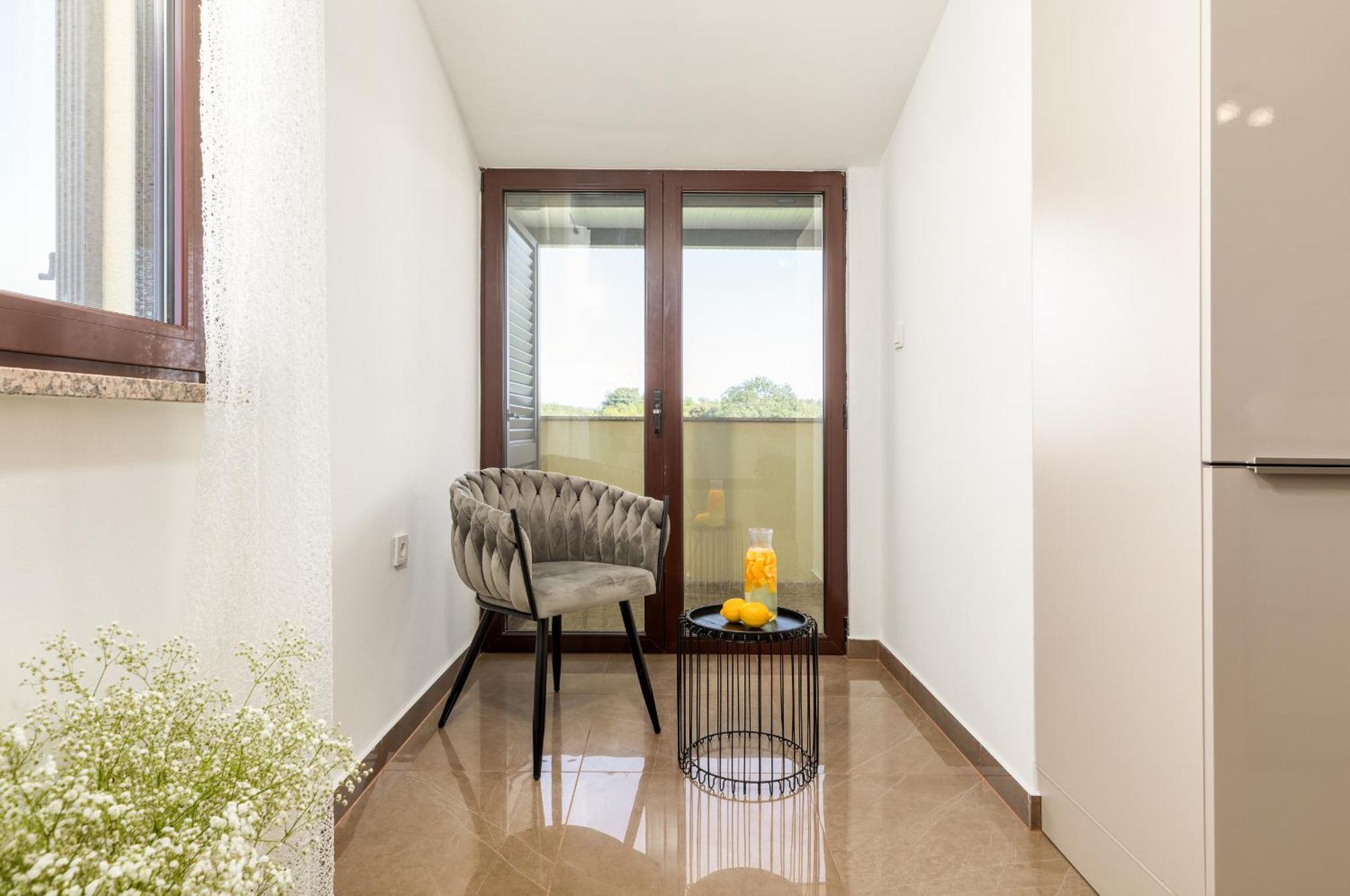 Villa Miromar App Пула Екстериор снимка