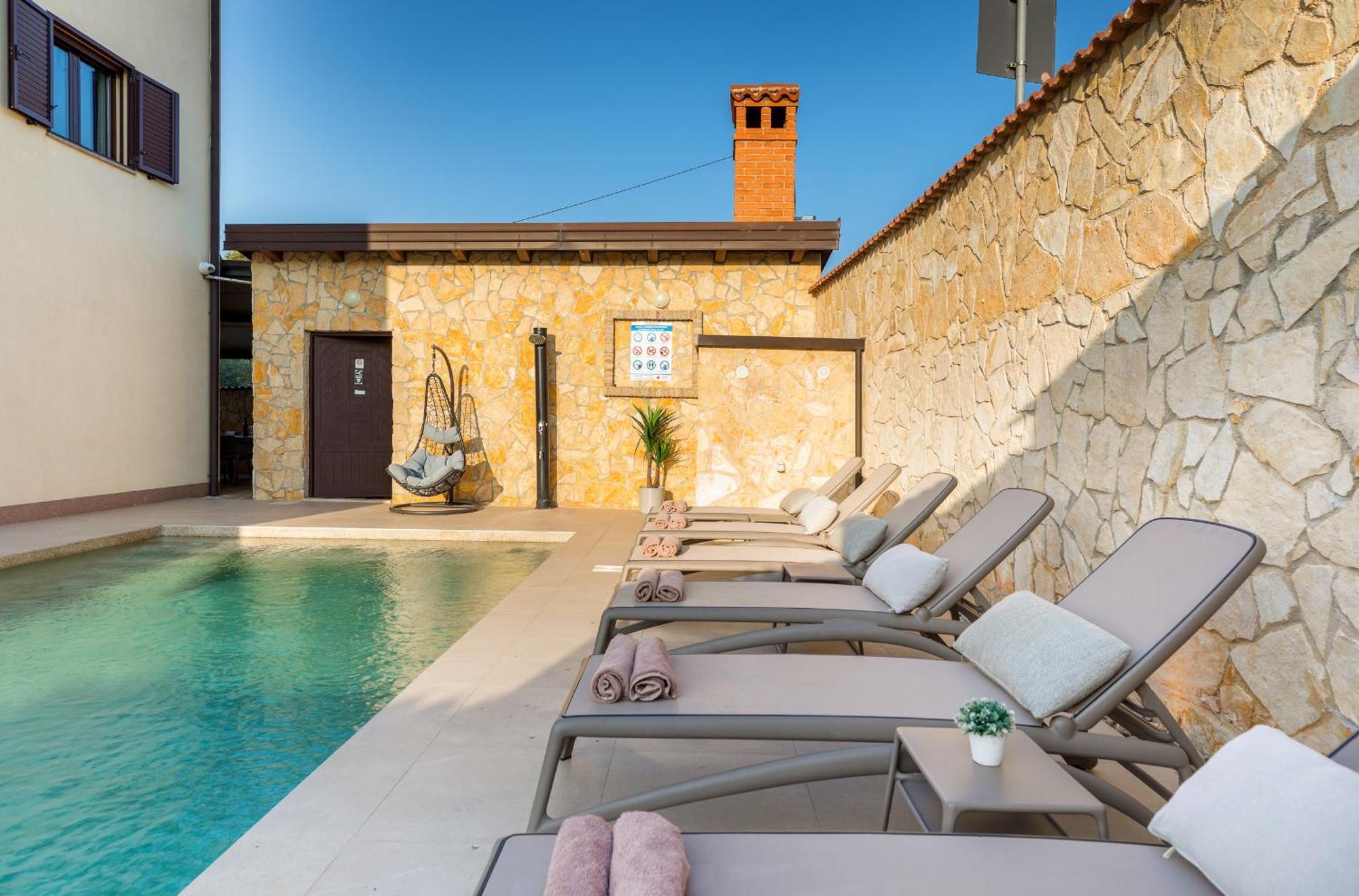 Villa Miromar App Пула Екстериор снимка